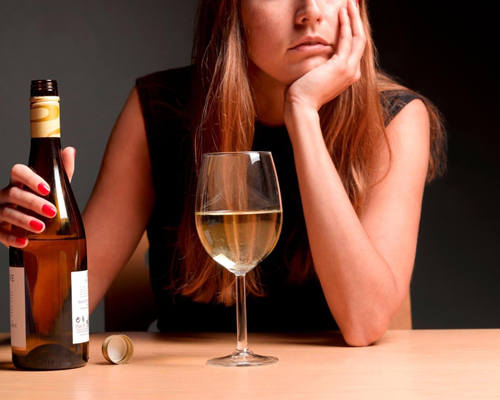 Анонимное лечение женского алкоголизма в Заполярном
